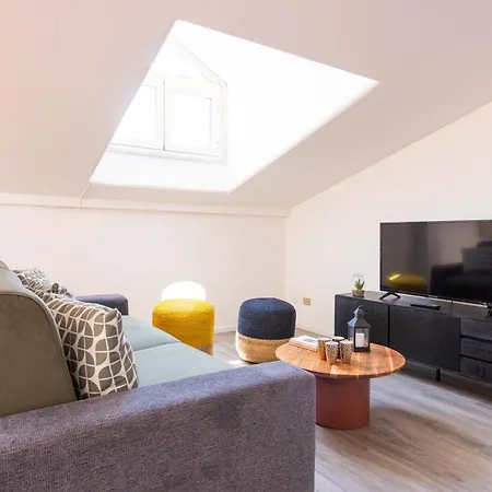 アパート Terrazza Massimo Up *